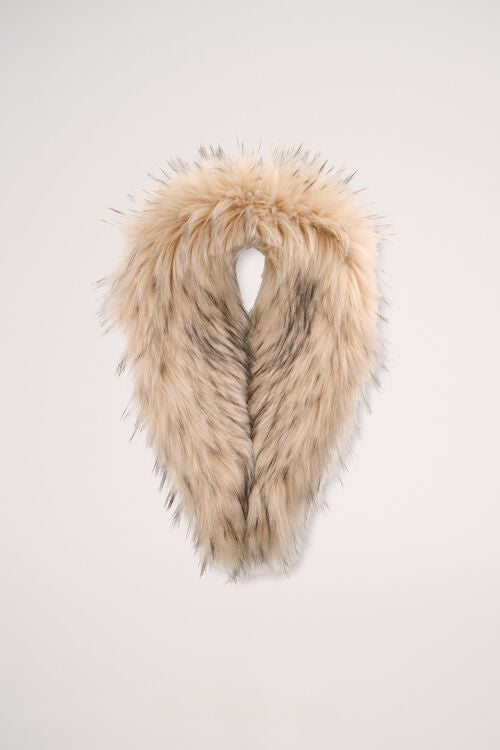 Redazione Faux fur Collar