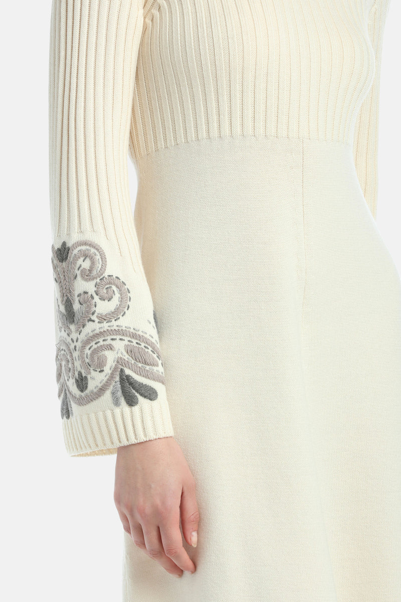 Manilia Dress